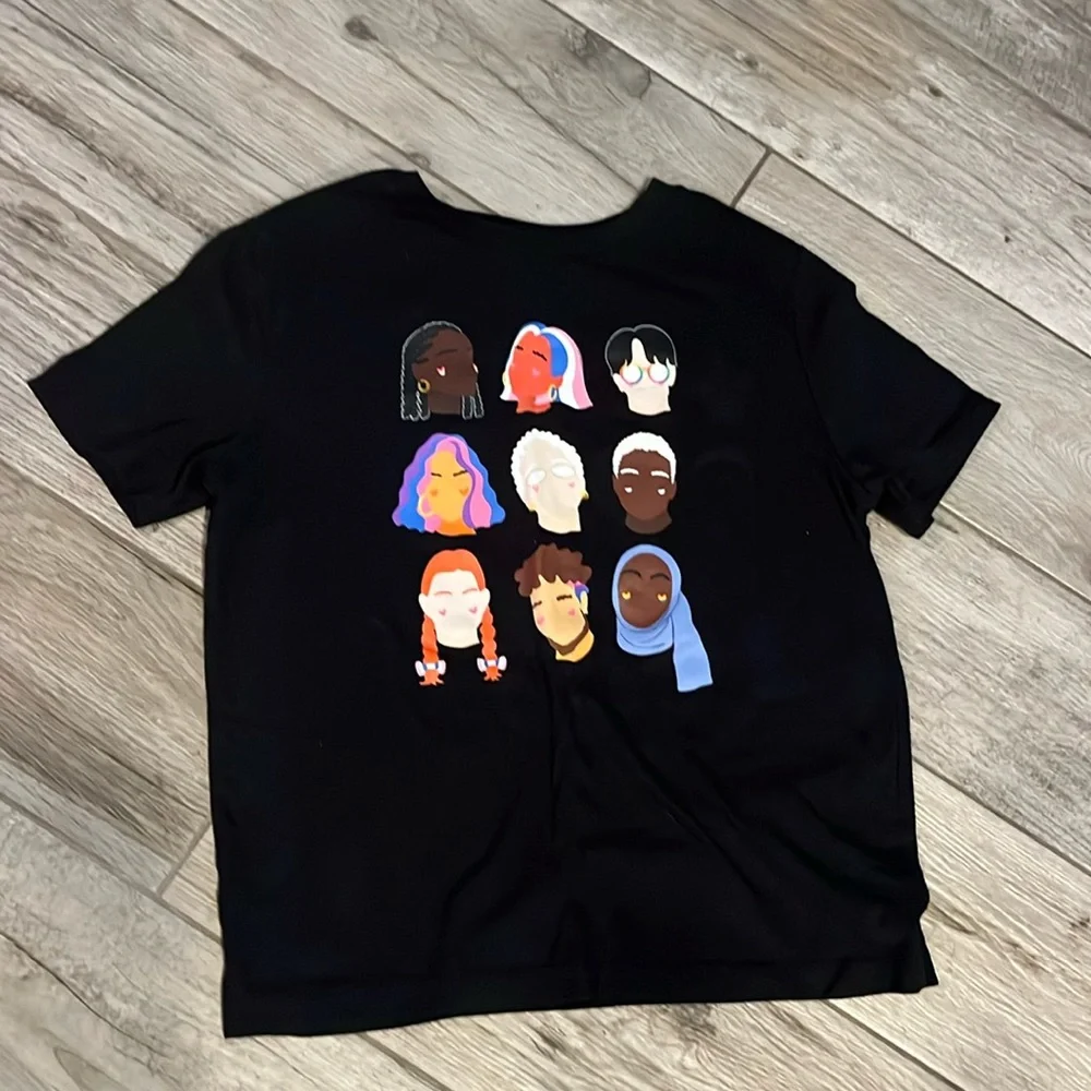 EUC Old Navy T shirt, sz L